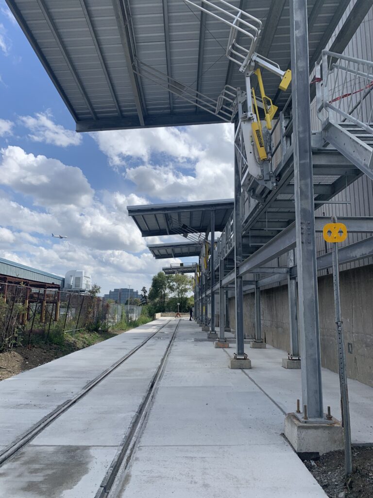 Railcar Loading Platform with Spill Containment highlight image